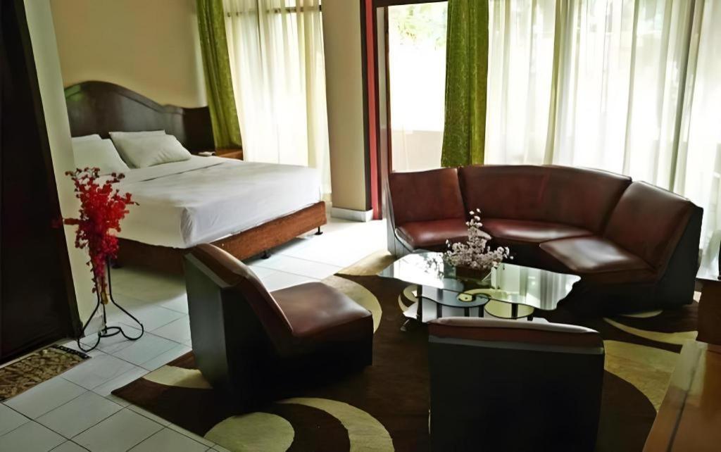 Hotel Benteng Bukittinggi Exterior foto